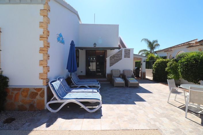 Image No.34-3 Bed Villa for sale