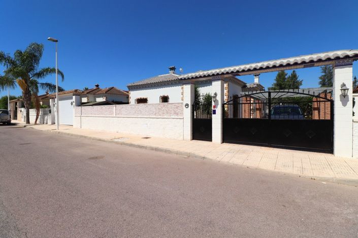 Image No.38-3 Bed Villa for sale