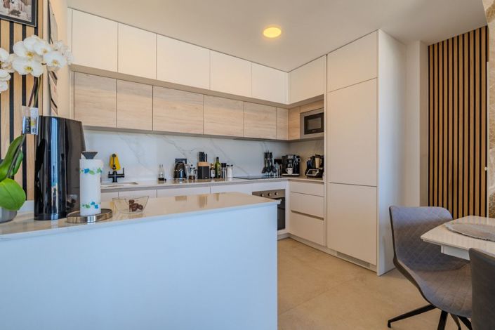 Image No.13-3 Bed Apartment for sale