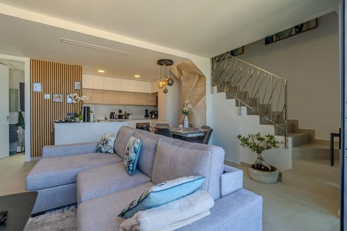 Image No.8-3 Bed Apartment for sale