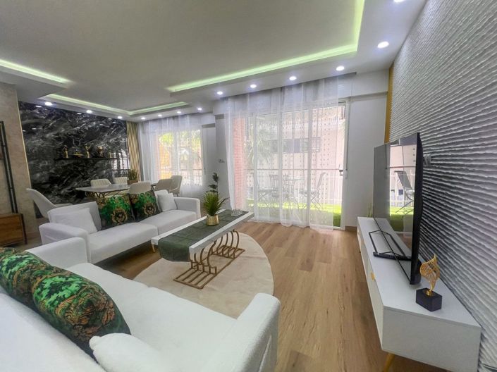 Image No.2-4 Bed Apartment for sale