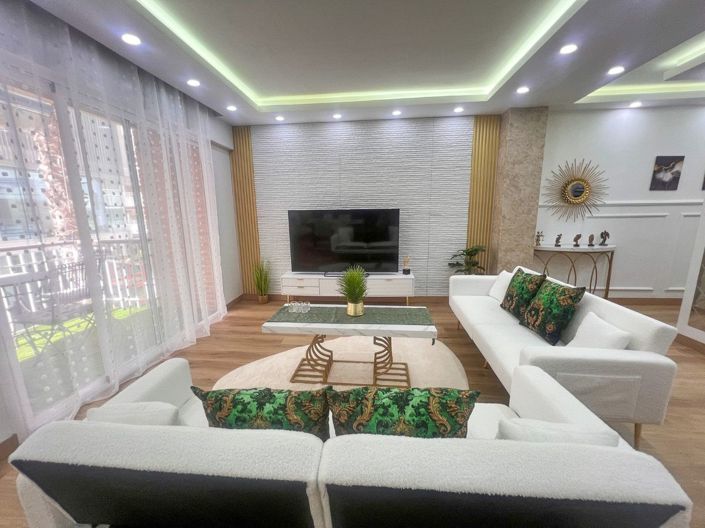 Image No.5-4 Bed Apartment for sale