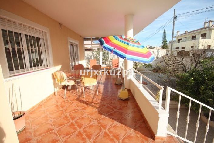 Image No.25-5 Bed Villa for sale