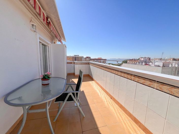 Image No.2-Appartement de 3 chambres à vendre à Torrevieja