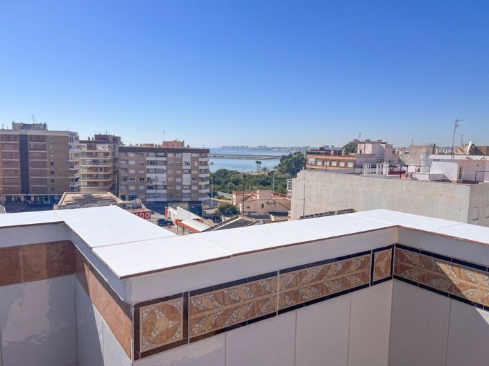 Image No.3-Appartement de 3 chambres à vendre à Torrevieja