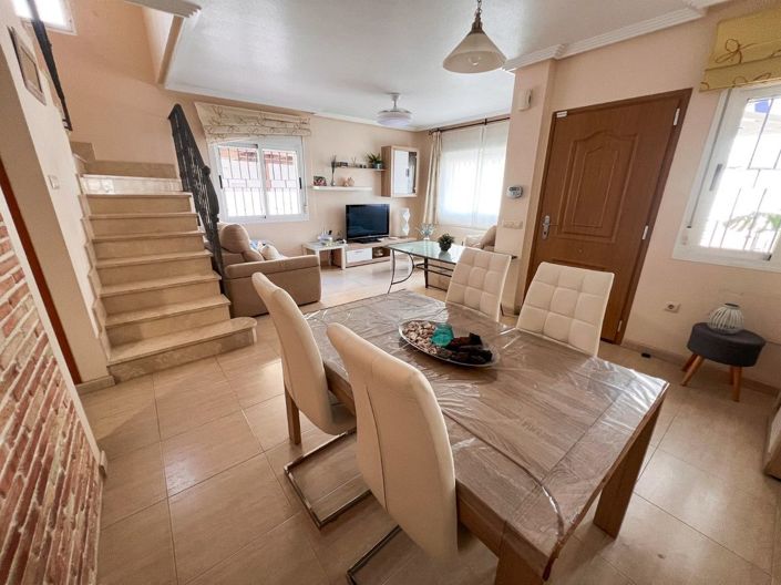Image No.12-3 Bed House for sale