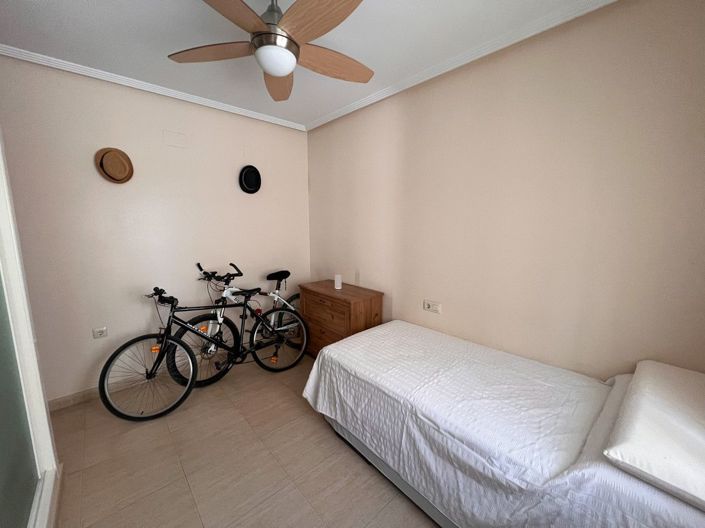 Image No.33-3 Bed House for sale