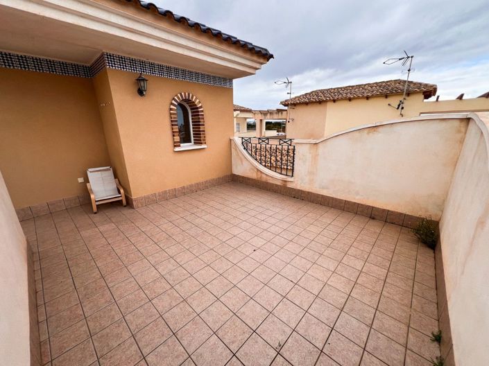 Image No.38-3 Bed House for sale