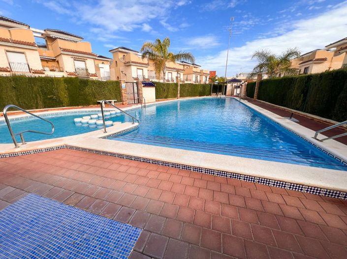 Image No.45-3 Bed House for sale