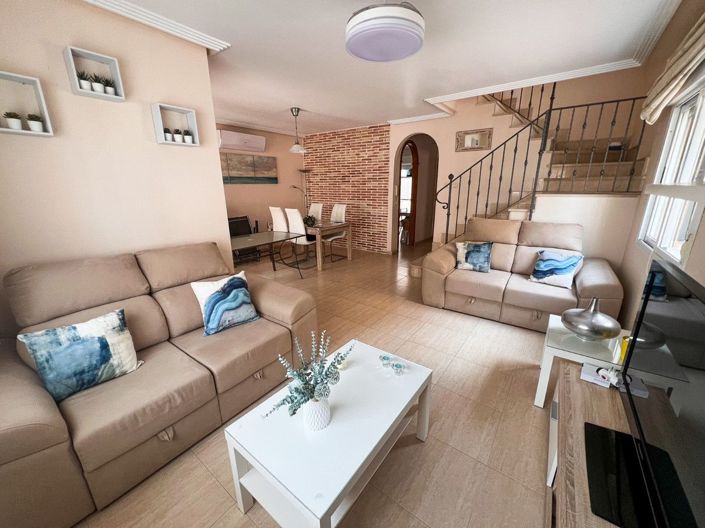 Image No.7-3 Bed House for sale