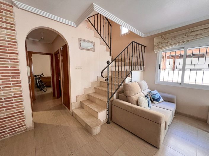 Image No.9-3 Bed House for sale