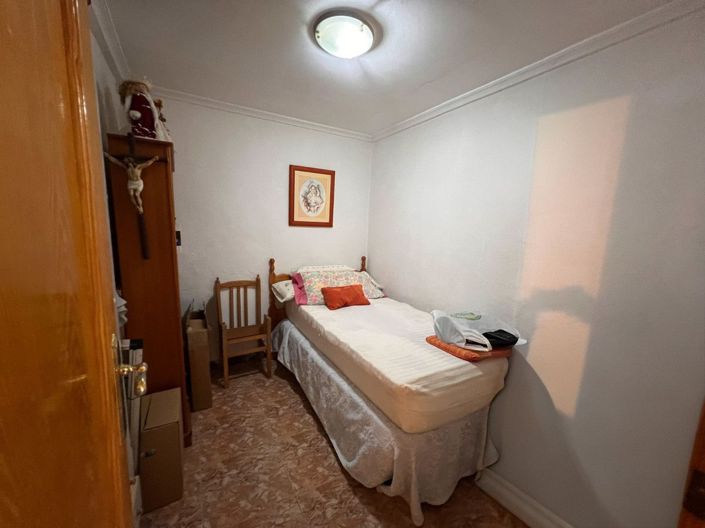 Image No.17-3 Bed Apartment for sale