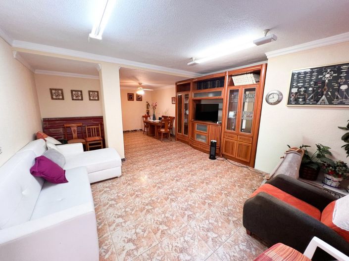 Image No.5-3 Bed Apartment for sale