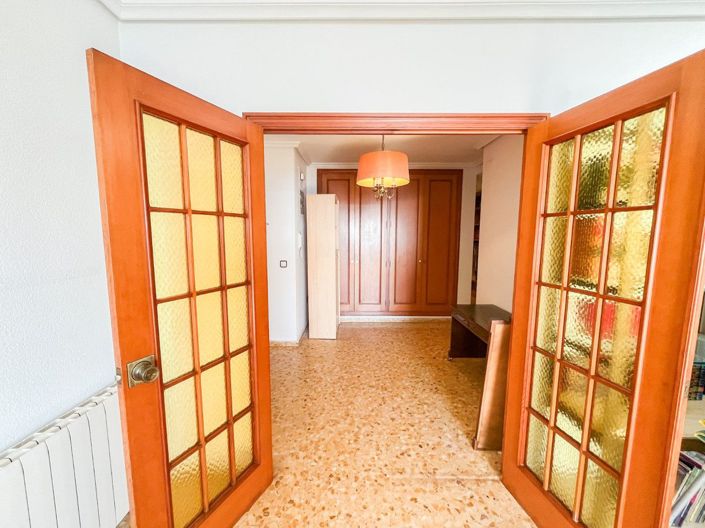 Image No.10-2 Bed Apartment for sale