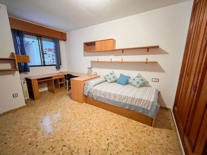 Image No.15-2 Bed Apartment for sale