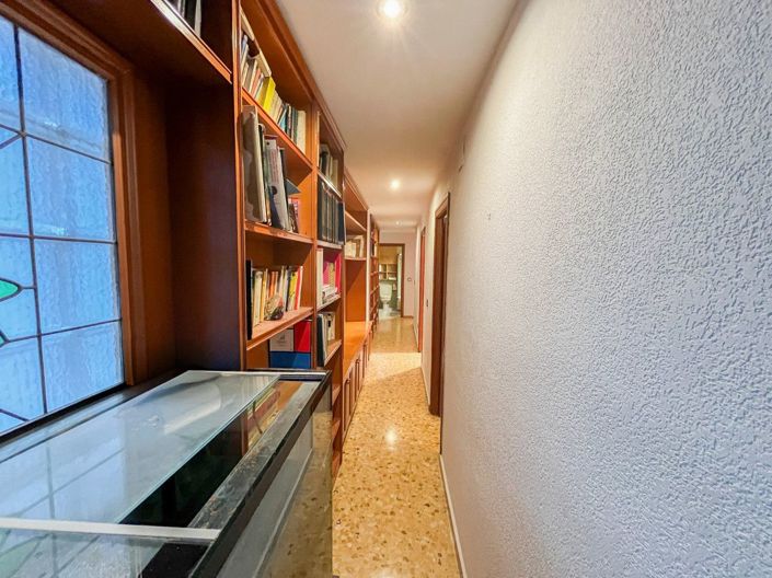 Image No.21-2 Bed Apartment for sale