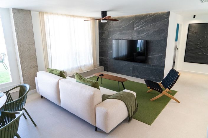 Image No.8-3 Bed Apartment for sale