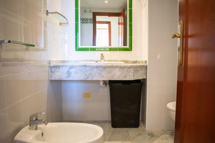 Image No.23-3 Bed Apartment for sale
