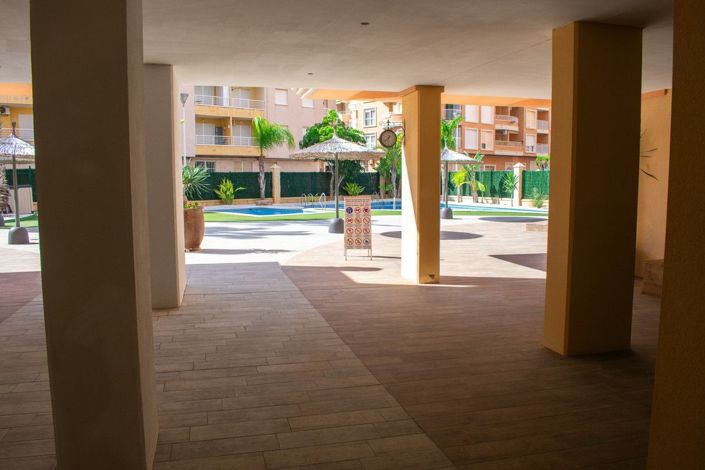 Image No.28-3 Bed Apartment for sale