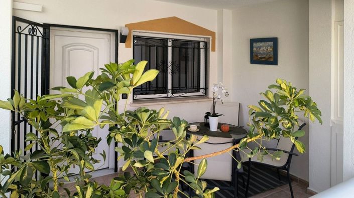 Image No.23-3 Bed House for sale