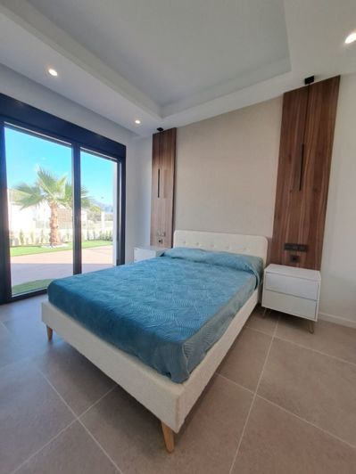 Image No.18-3 Bed Villa for sale