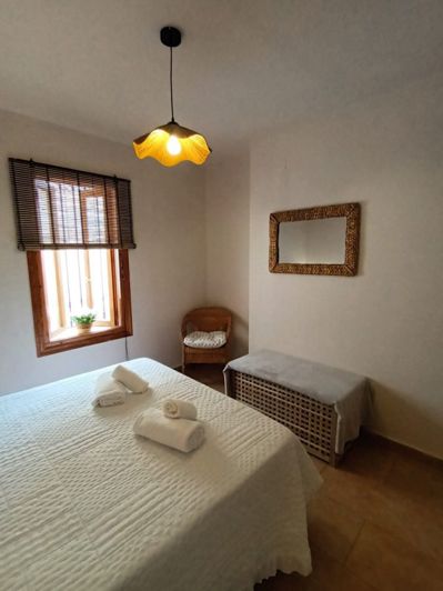 Image No.17-2 Bed Apartment for sale