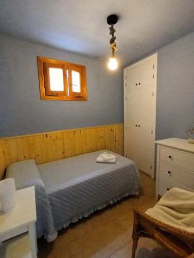 Image No.20-2 Bed Apartment for sale