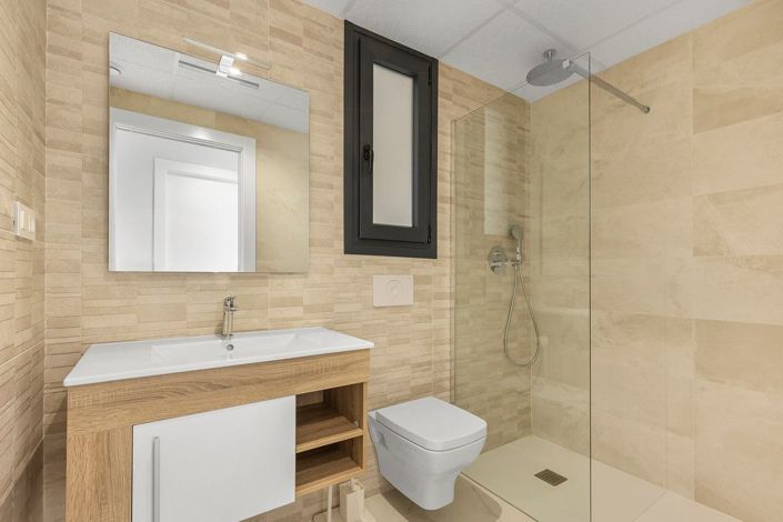 Image No.26-2 Bed Apartment for sale