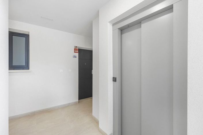 Image No.27-2 Bed Apartment for sale