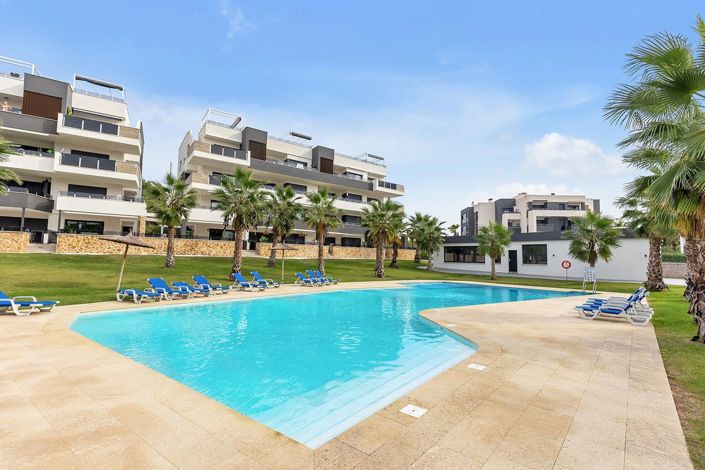 Image No.50-2 Bed Apartment for sale