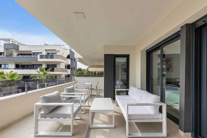 Image No.7-2 Bed Apartment for sale