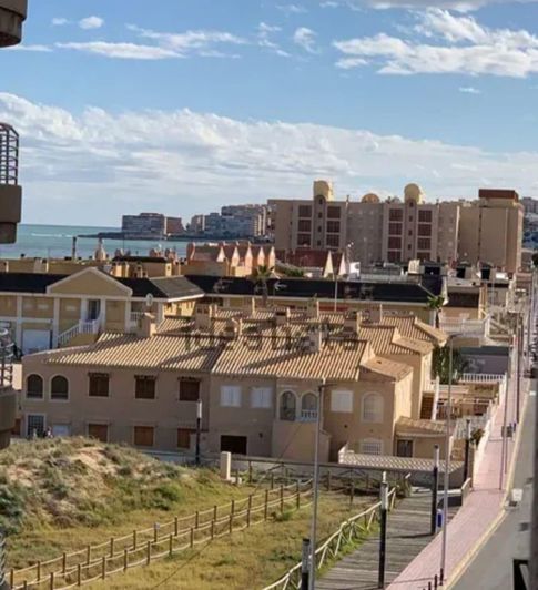 Image No.2-Appartement de 2 chambres à vendre à Torrevieja