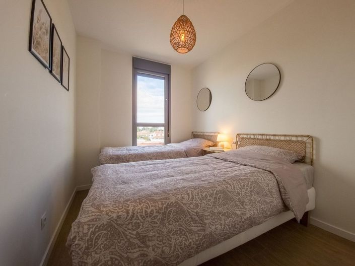 Image No.10-4 Bed Apartment for sale
