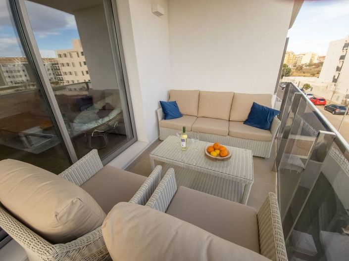 Image No.2-4 Bed Apartment for sale