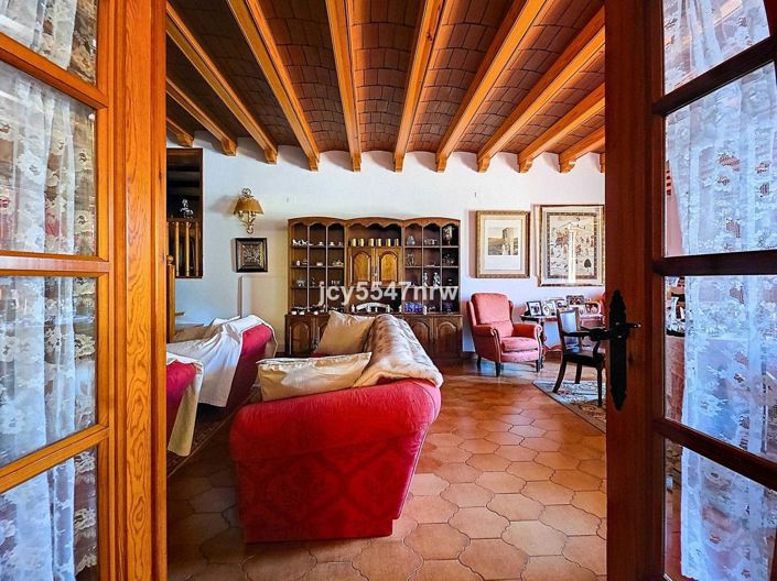 Image No.12-Villa de 6 chambres à vendre à Elda