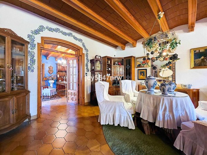 Image No.6-Villa de 6 chambres à vendre à Elda