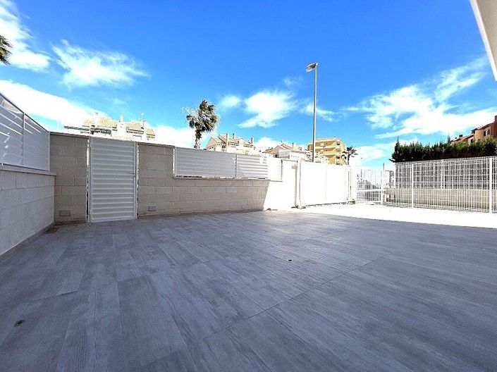 Image No.28-Appartement de 3 chambres à vendre à Torrevieja