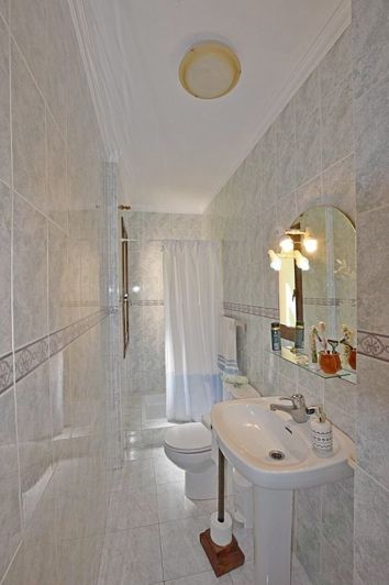 Image No.25-3 Bed Villa for sale