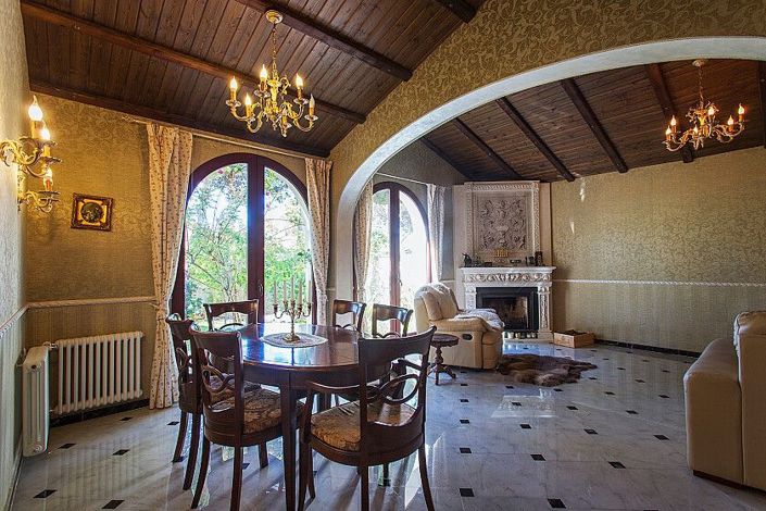 Image No.11-4 Bed Villa for sale