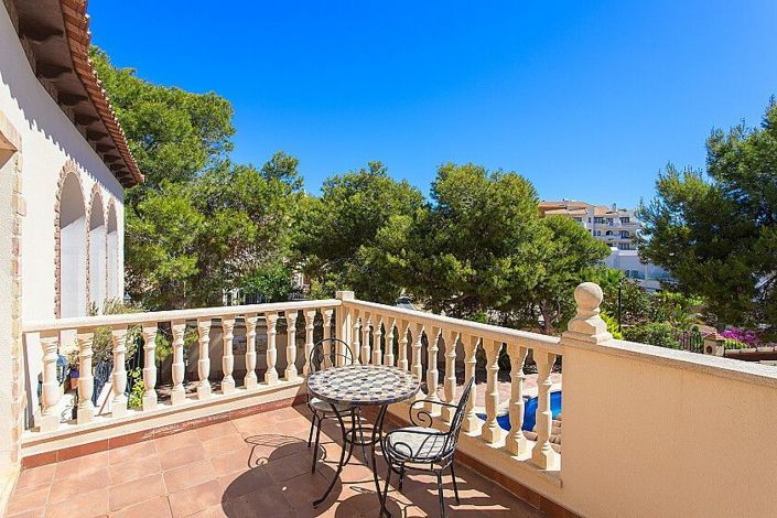 Image No.8-4 Bed Villa for sale