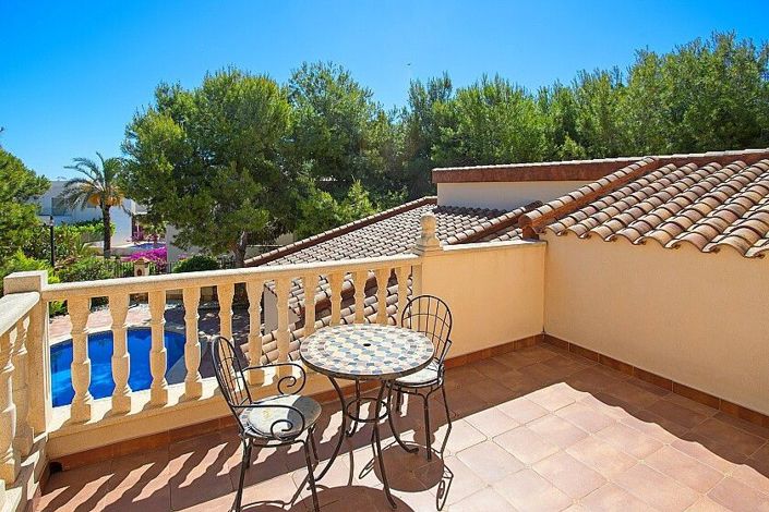 Image No.9-4 Bed Villa for sale