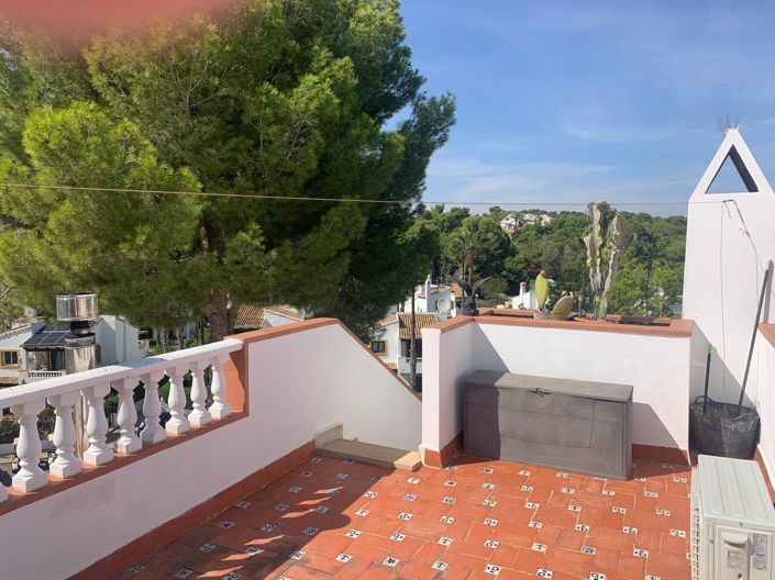 Image No.29-4 Bed Villa for sale