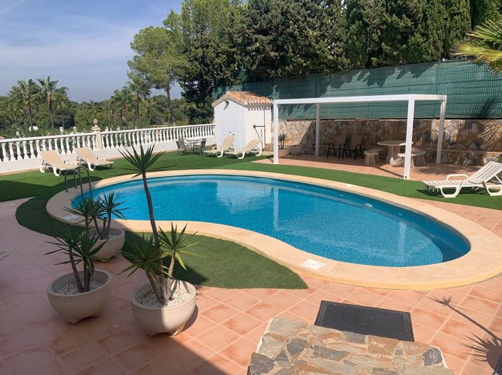 Image No.6-4 Bed Villa for sale