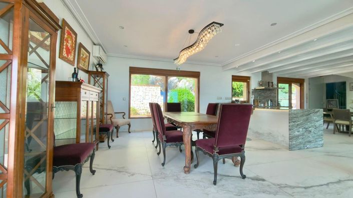 Image No.13-4 Bed Villa for sale