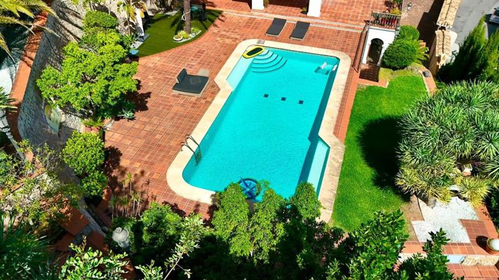 Image No.3-4 Bed Villa for sale