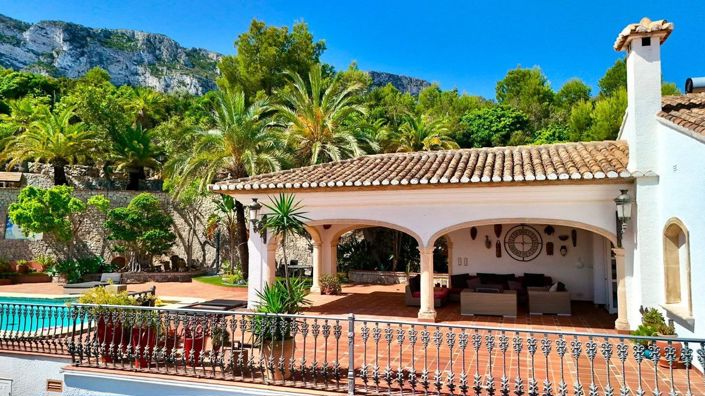 Image No.4-4 Bed Villa for sale