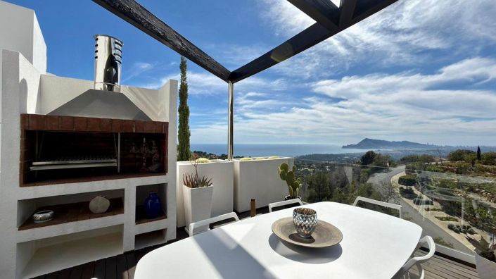 Image No.37-4 Bed Apartment for sale