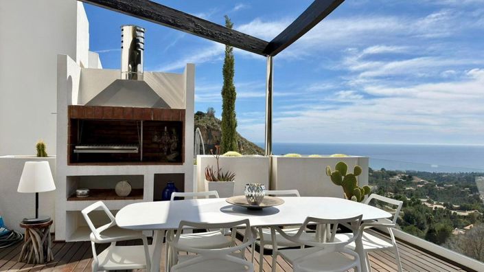 Image No.48-4 Bed Apartment for sale