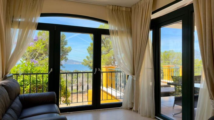 Image No.21-3 Bed Villa for sale