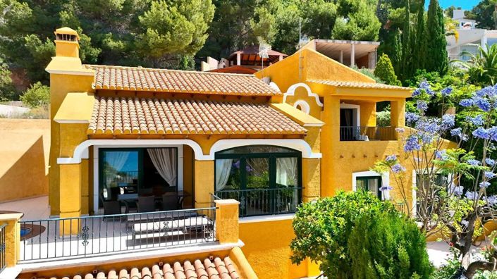 Image No.8-3 Bed Villa for sale